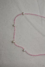 Load image into Gallery viewer, Handmade  necklace with real pearls
