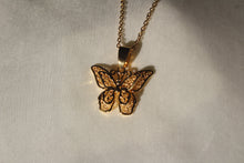 Load image into Gallery viewer, 3D BUTTERFLY NECKLACE
